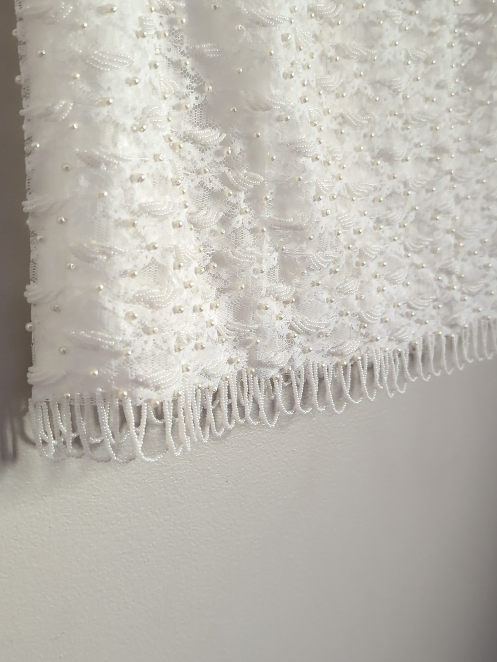 60s Vintage Harilela's Ivory Pearl Beaded Shell Cocktail Top with Fringe - Picture 4 of 15